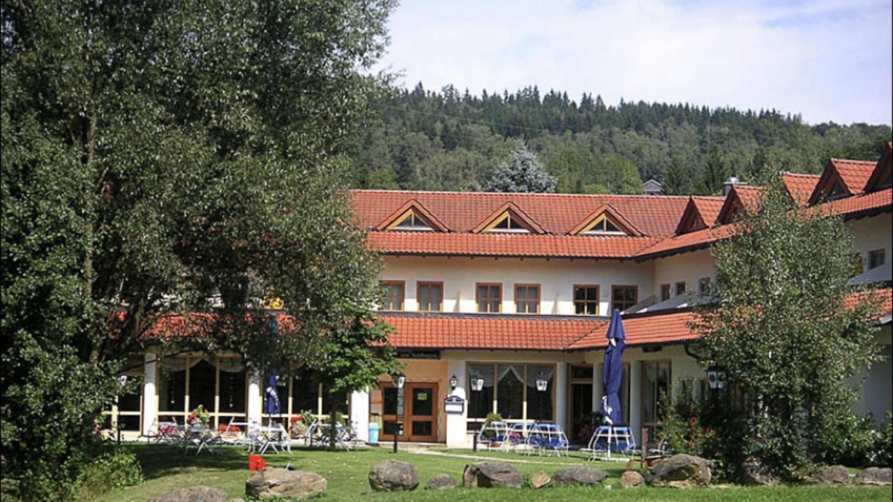 Feriendorf Am Hohen Bogen Haus 98 Eg 아라흐 외부 사진
